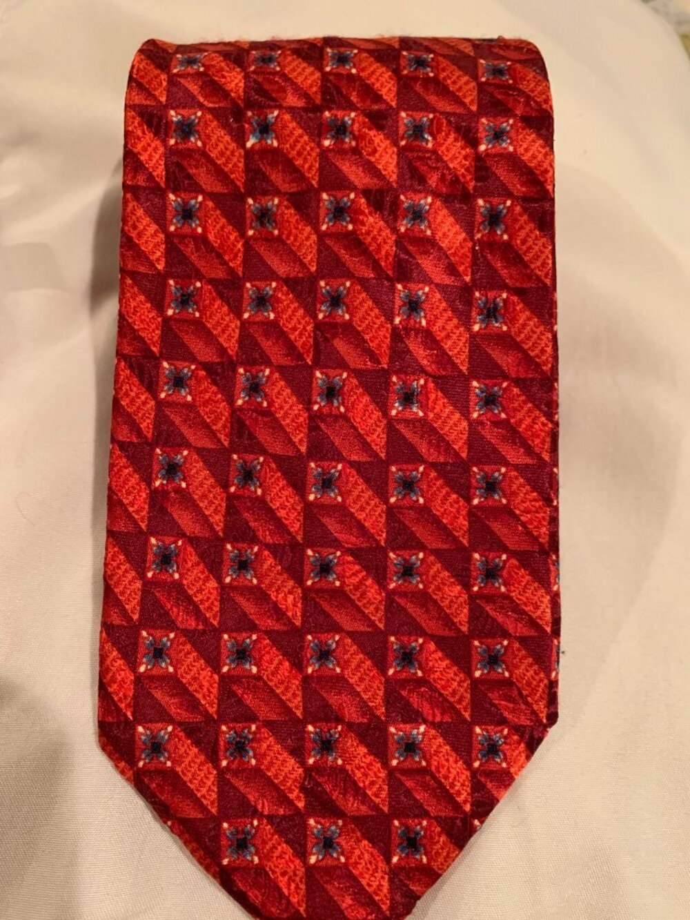 Ermenegildo Zegna Red Geometric Design 100% Silk Tie